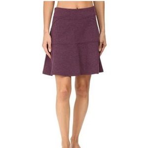 • PrAna • Gianna Women’s Flounce Outdoor Skirt Dark Purple Small Ponte Knit